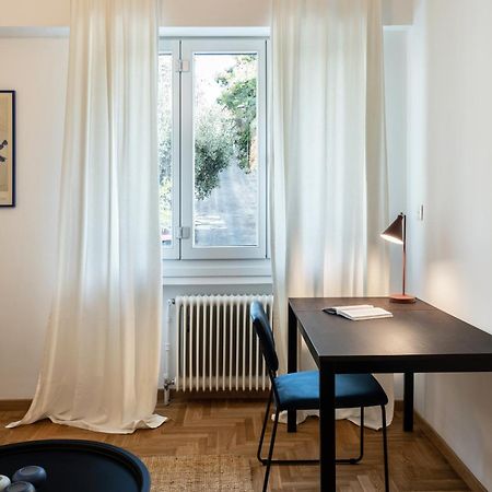 Yestayhomes * Kolonaki * Anagnostopoulou Street アテネ エクステリア 写真
